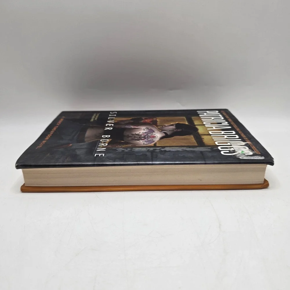 Patricia Briggs Silver Borne Mercy Thompson Urban Fantasy Hardcover 1st Edition